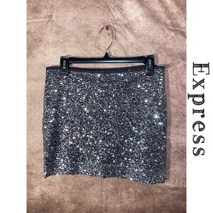 Express Sequin Mini Skirt~Women’s size Small~EUC